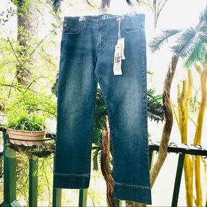 IT Jeans Los Angeles